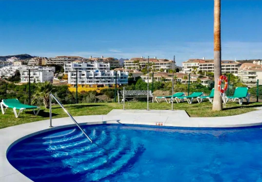 Two Bed, Two Bath Apartment With Sea Views - Angel De Miraflores Málaga Exterior foto